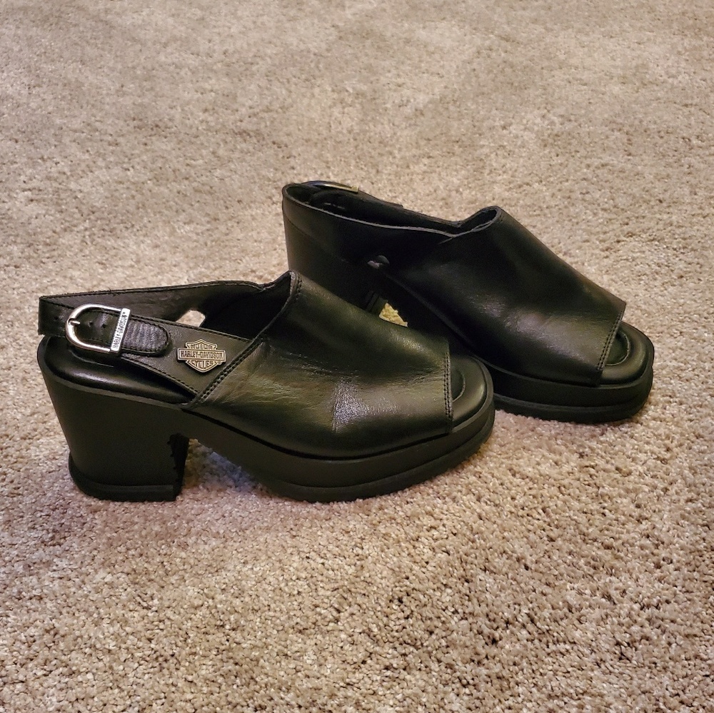 HD dressy shoes